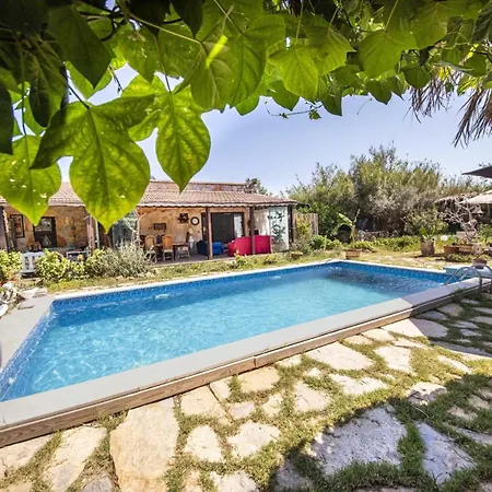 Vila Private Pool Cozy In Yaliciftlik, Bodrum