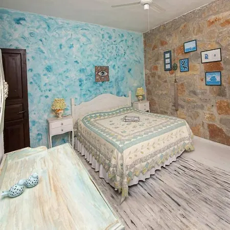 Private Pool Cozy In Yaliciftlik, Bodrum Ciftlikkoy (Aegean)